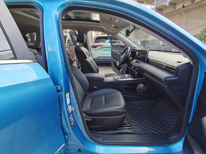 Haval First Love 1.5T Automatic Senior Edition 2021 года — компактный внедорожник