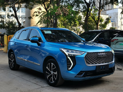 Haval First Love 1.5T Automatic Senior Edition 2021 года — компактный внедорожник