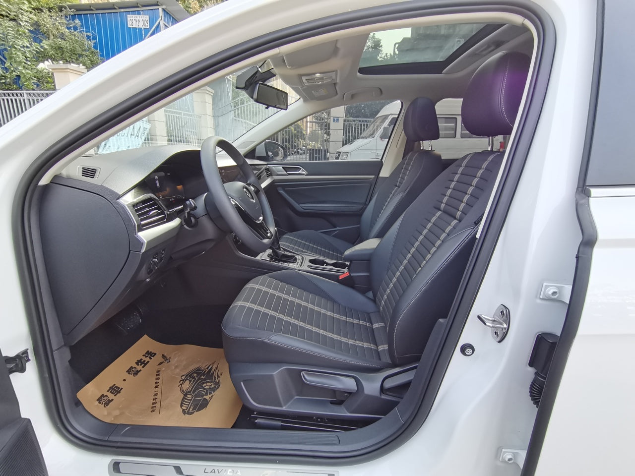 Volkswagen Lavida 280TSI DSG Comfort Line 2022 года седан