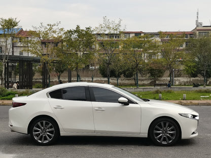 Mazda 3 Sedan 2.0L Automatic 2021 года, предпочтительная комплектация