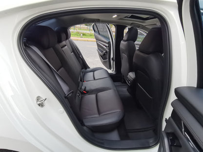 Mazda 3 Sedan 2.0L Automatic 2021 года, предпочтительная комплектация