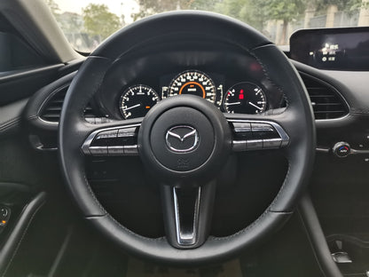 Mazda 3 Sedan 2.0L Automatic 2021 года, предпочтительная комплектация