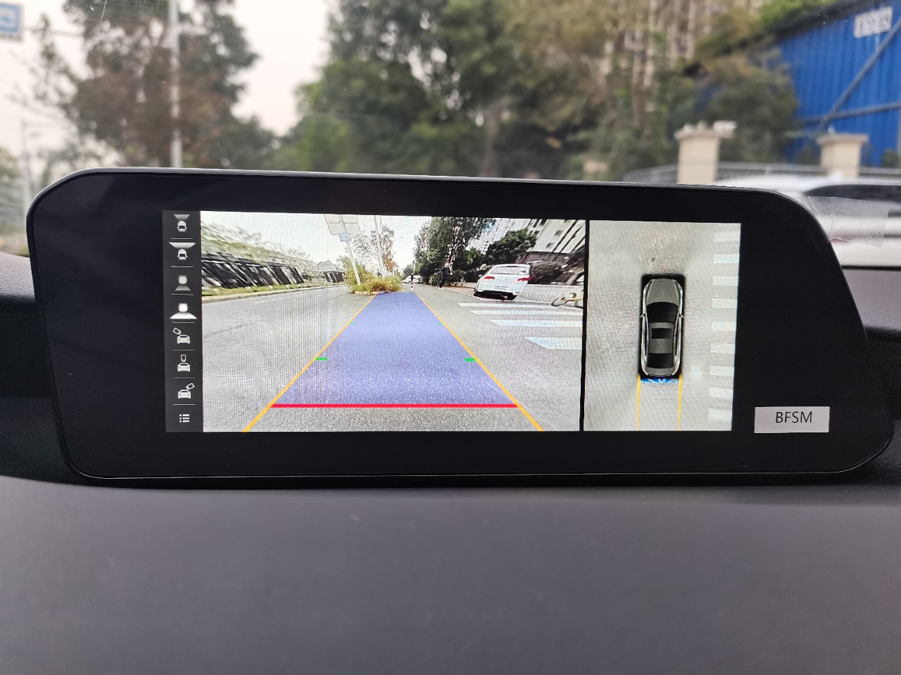 Mazda 3 Sedan 2.0L Automatic 2021 года, предпочтительная комплектация