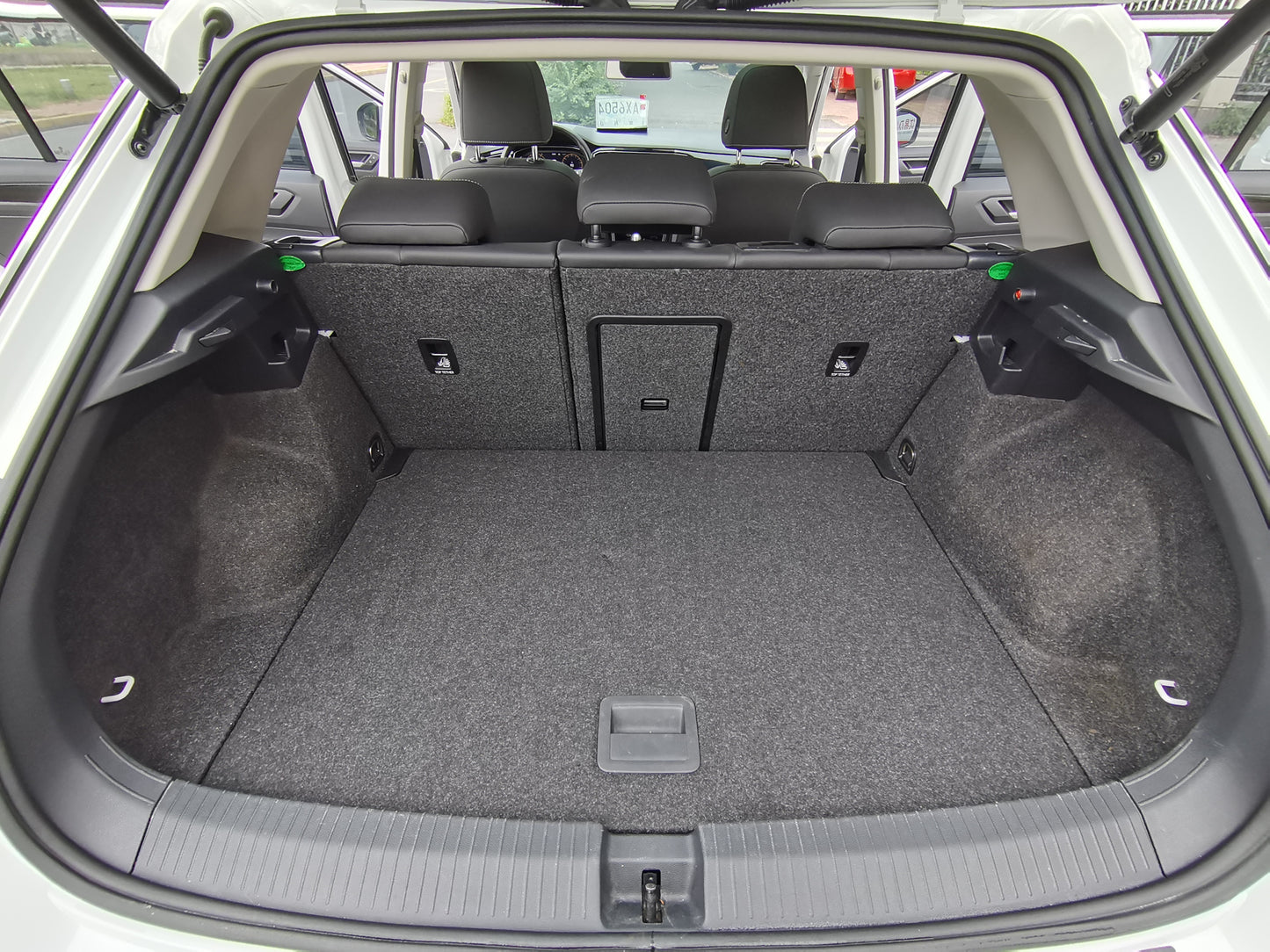 Volkswagen T-ROC Exploration Song 2022 280TSI DSG 2WD Комфорт ПЛЮС