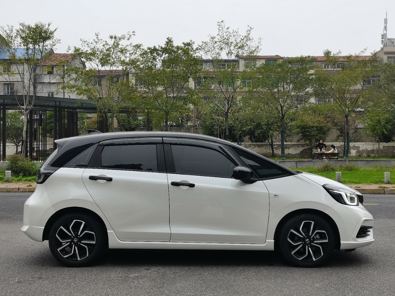 Honda LIFE 2021 1.5L CVT SPO-SS Динамическое издание