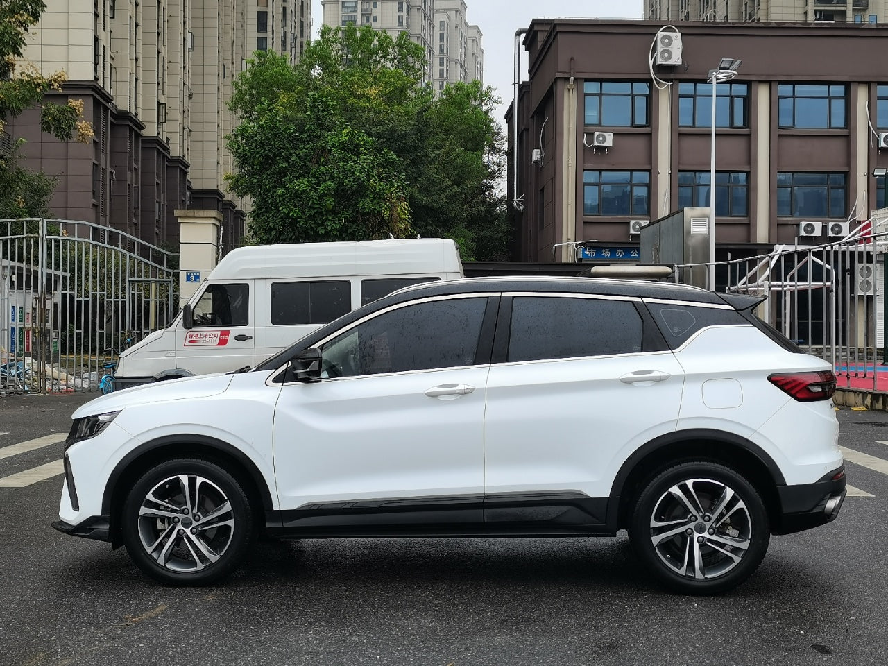 Geely Binyue 2021 1.4T DCT Diamond Edition