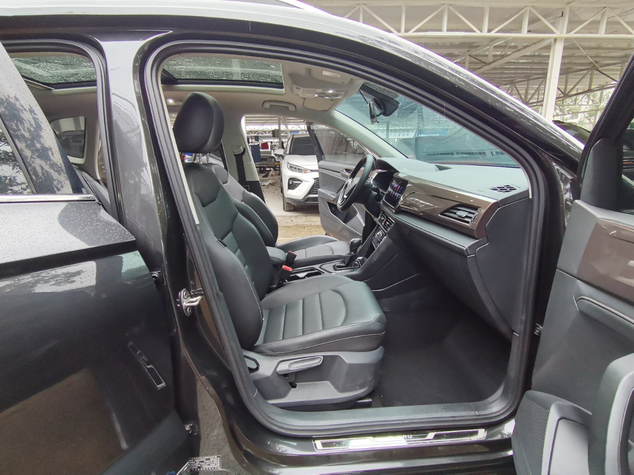 Volkswagen Touareg 2022 280TSI 2WD Luxury Edition