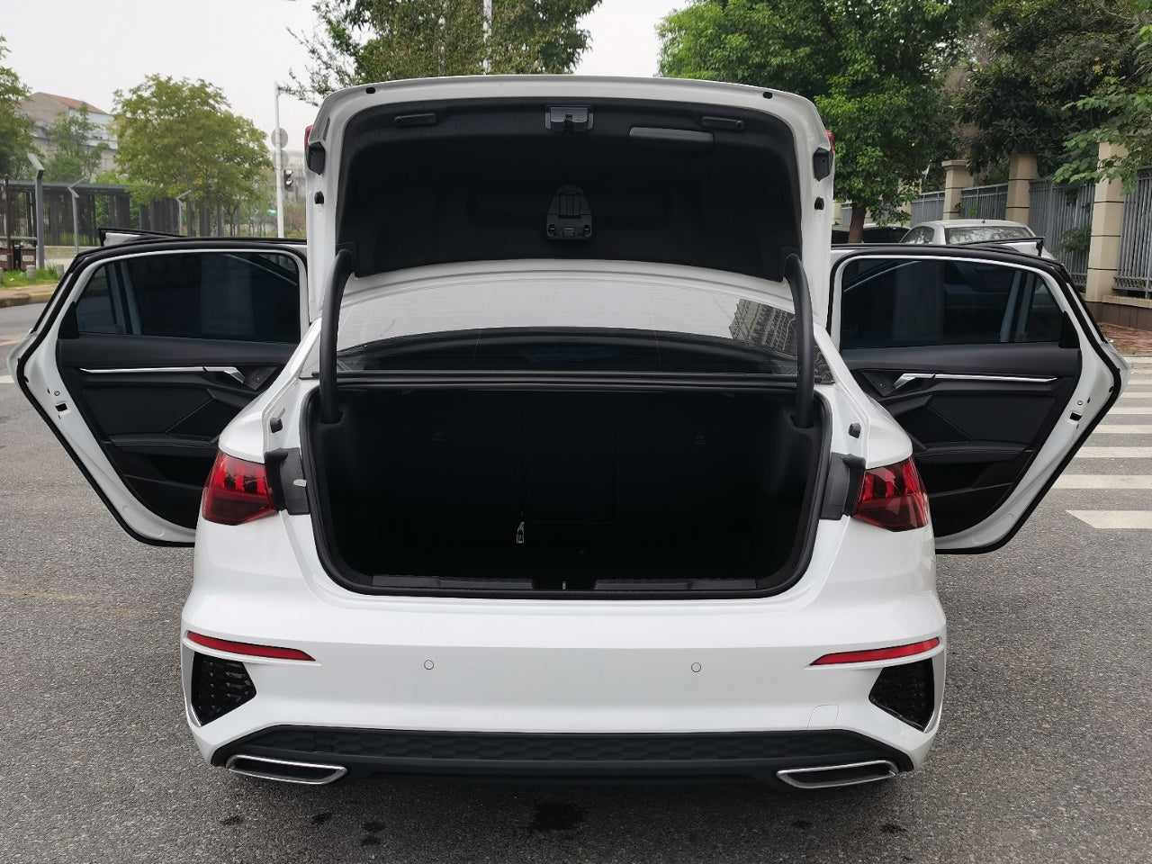 Audi A3 2022 A3L Лимузин 35 TFSI Модный спорт