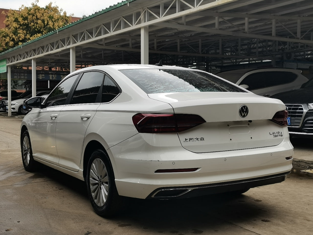 Volkswagen Lavida 2022 280TSI DSG Комфортное издание
