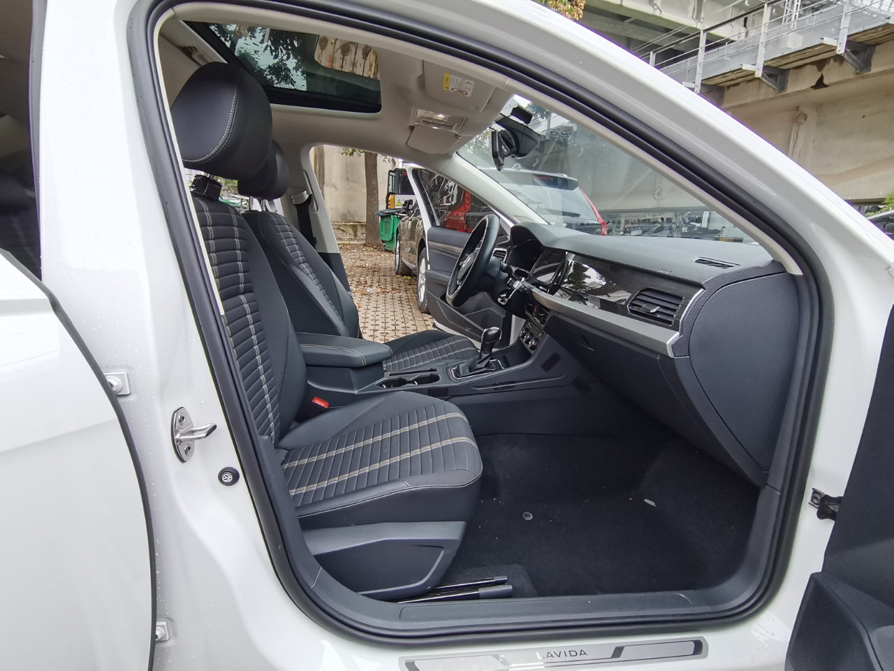 Volkswagen Lavida 2022 280TSI DSG Комфортное издание