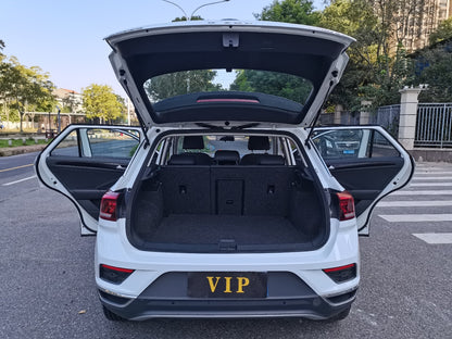 Volkswagen T-ROC Exploration Song 2022 280TSI DSG 2WD Комфорт ПЛЮС