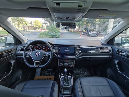 Volkswagen T-ROC Exploration Song 2022 280TSI DSG 2WD Комфорт ПЛЮС