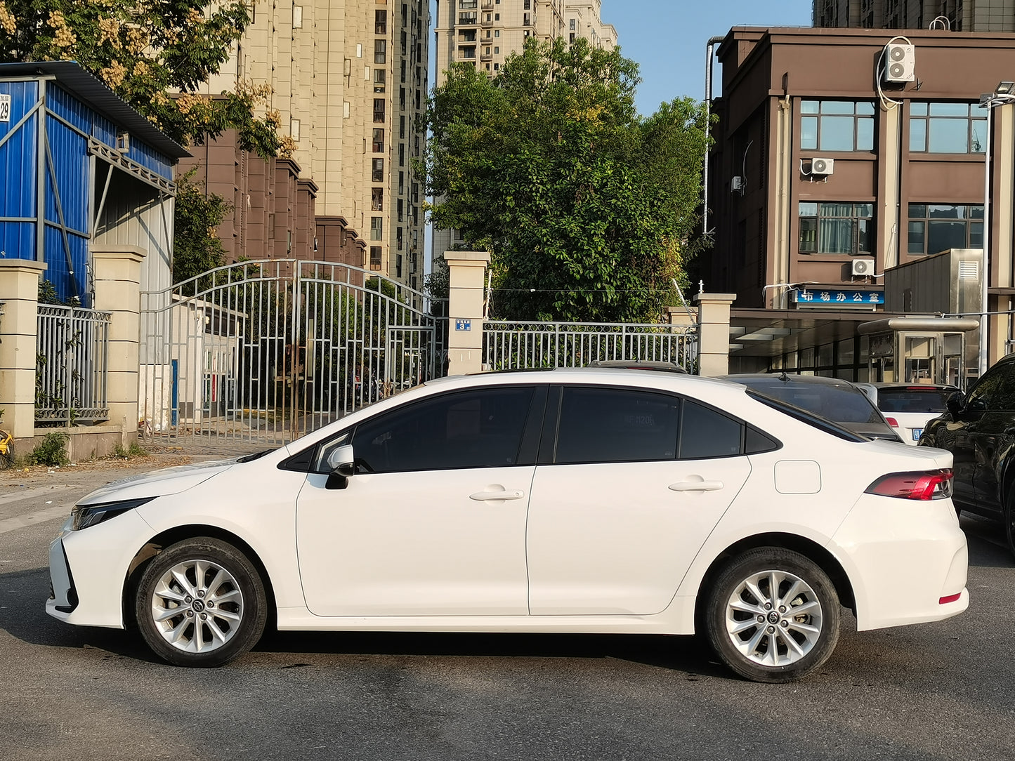 Тойота Королла 2021 1.2T S-CVT Elite PLUS Edition