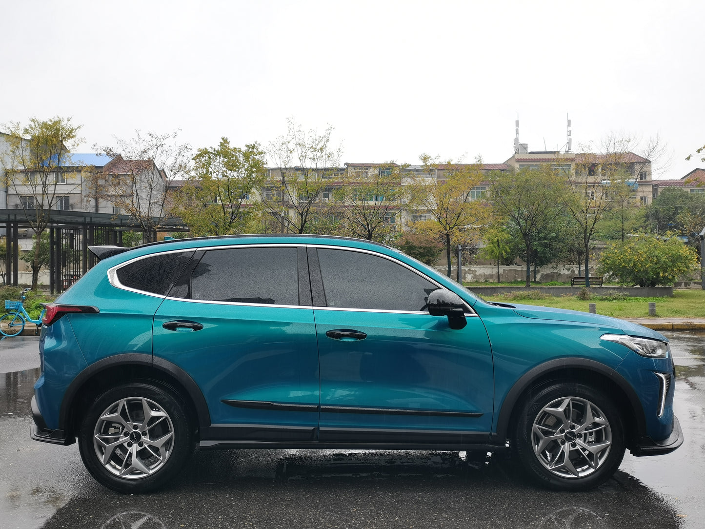 哈弗赤兔 2022款 劲享版 1.5T 紫铜兔