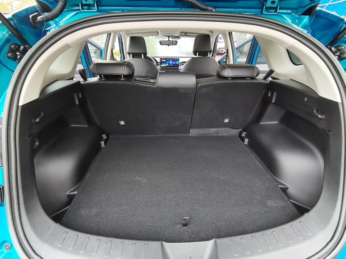 哈弗赤兔 2022款 劲享版 1.5T 紫铜兔