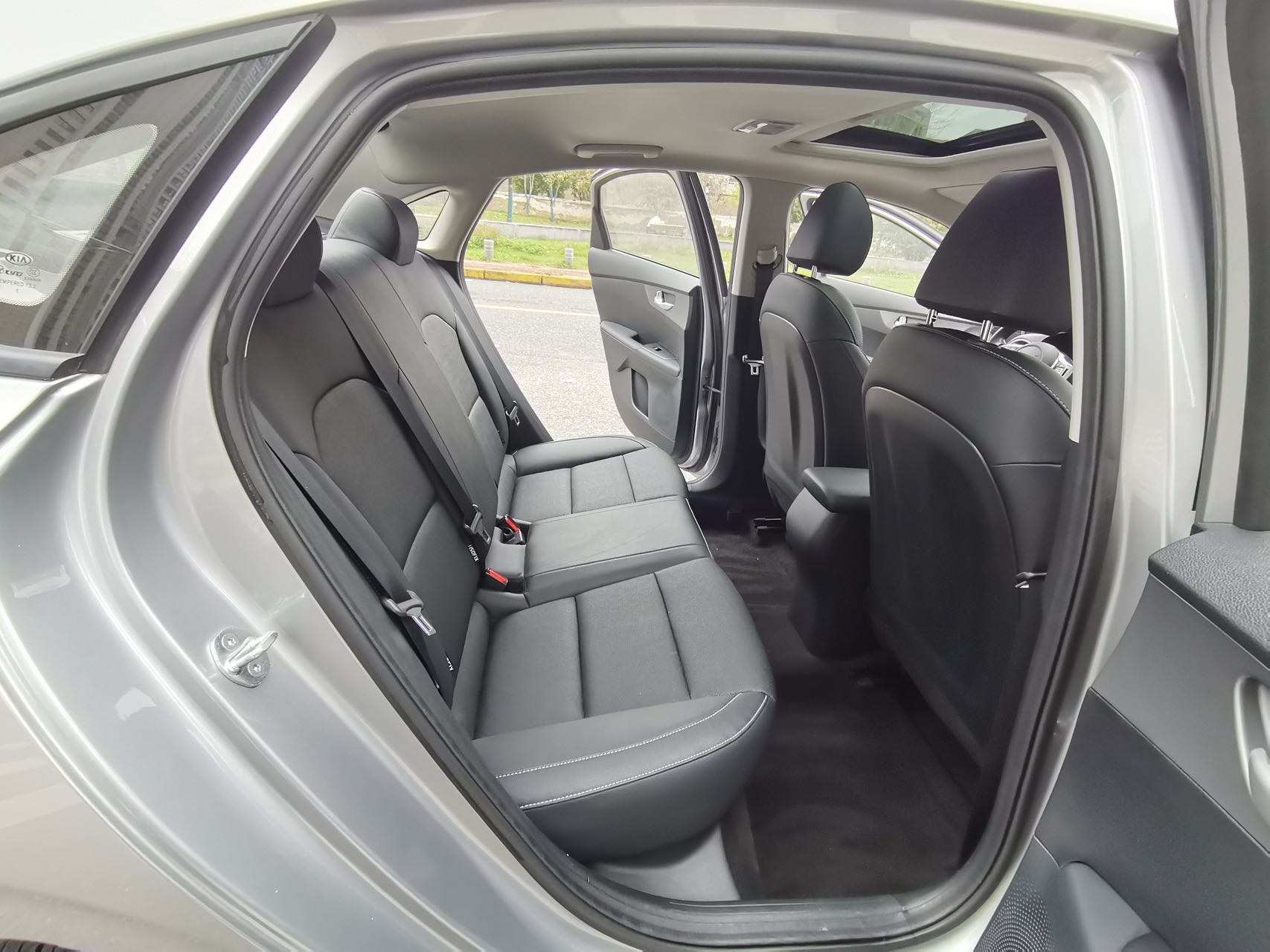 Kia K3 2021 интерьер салона