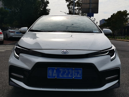 Toyota Corolla 2021 вид спереди