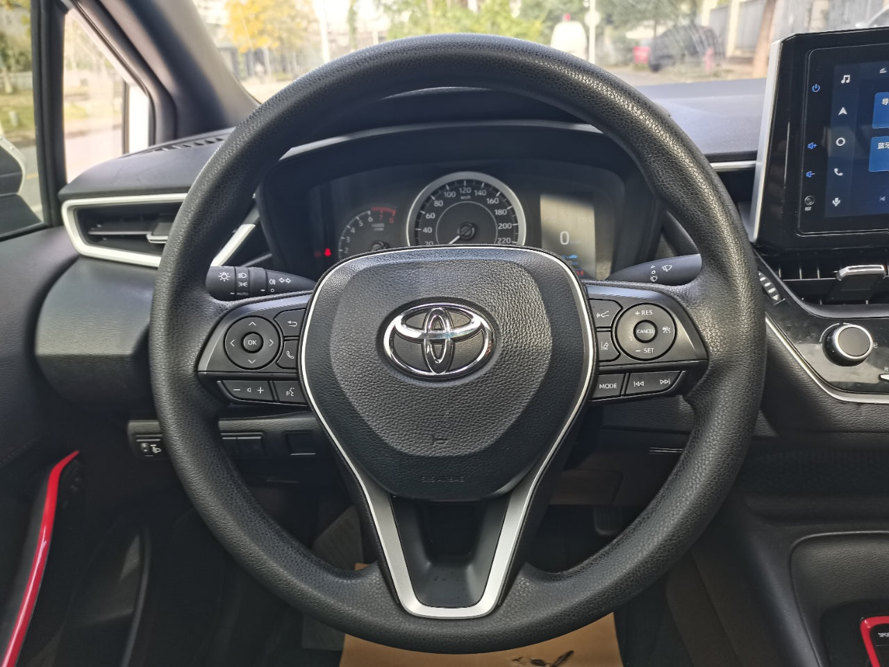 Toyota Corolla 2021 центральная панель