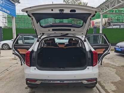 Haval Chulian 2021 вид сзади