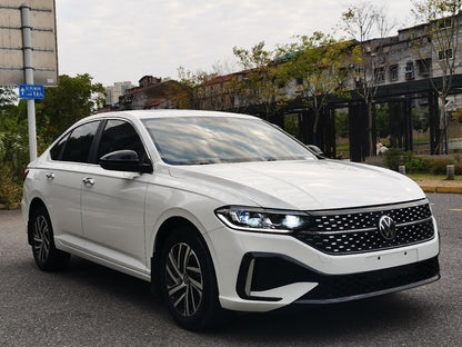 Volkswagen Lavida 2023 вид сбоку