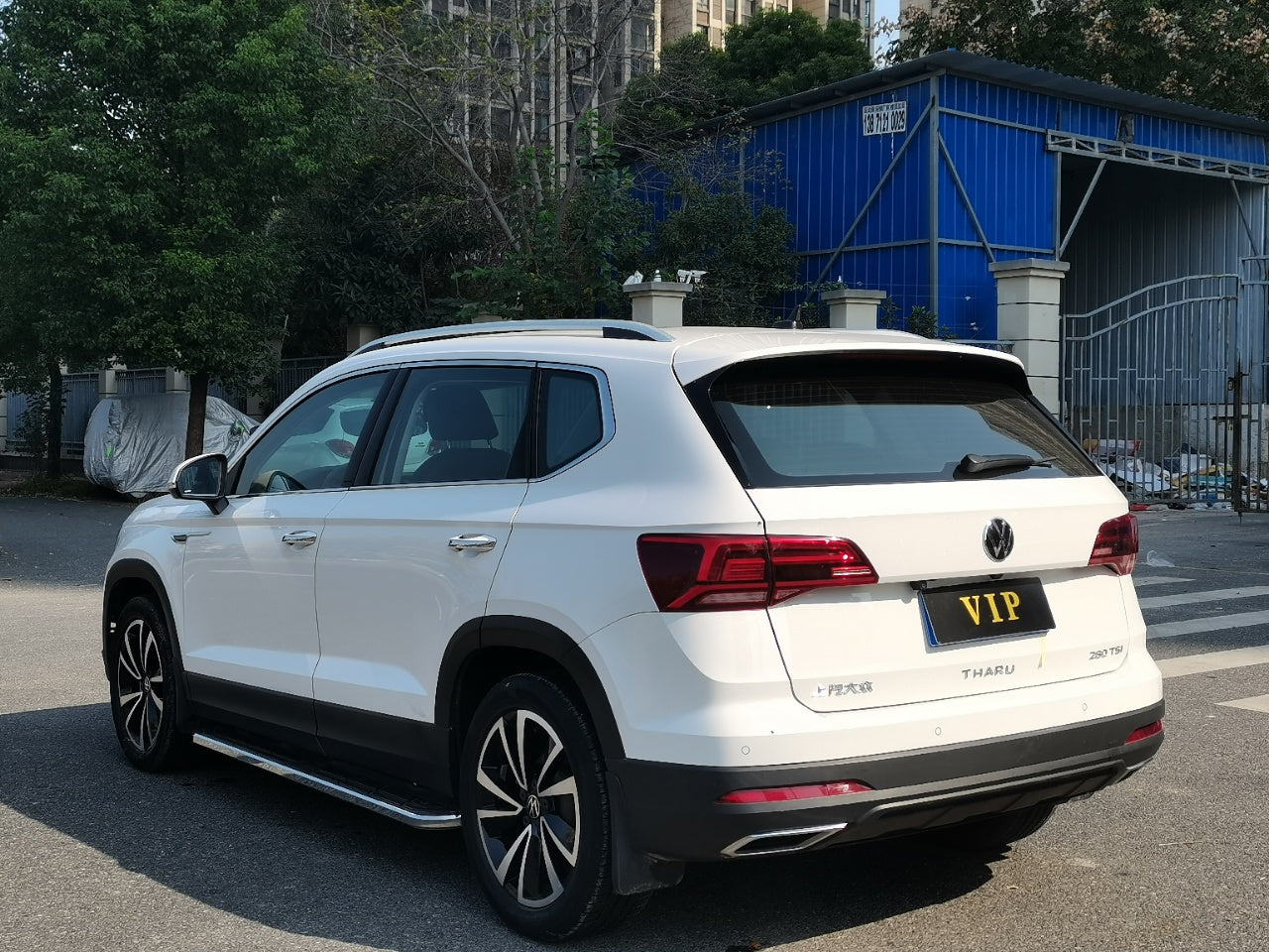 Volkswagen Tharu 2022 вид сзади