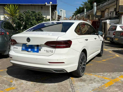 Volkswagen Lavida 2022 вид сзади