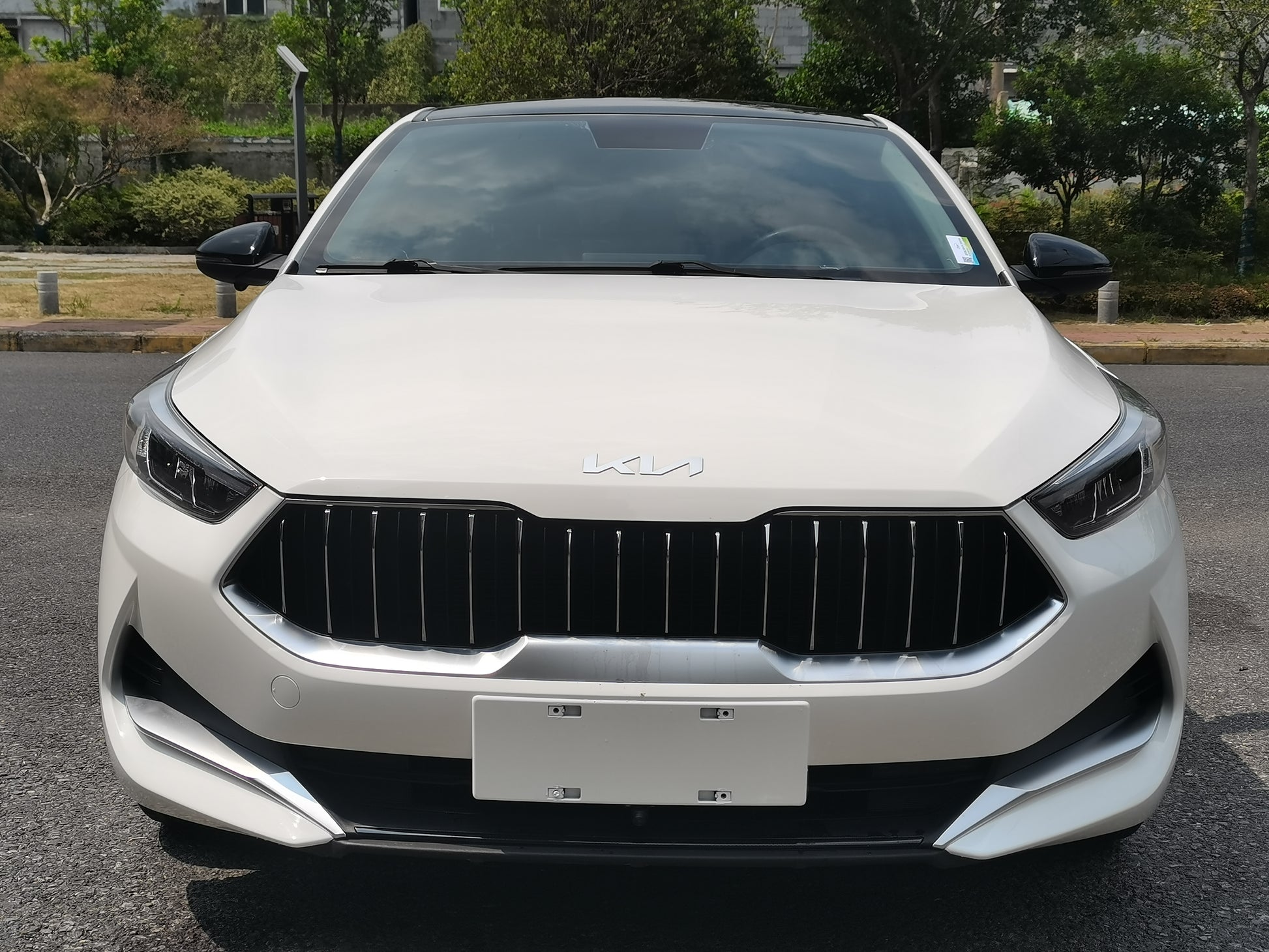 Передний вид Kia K3 2021