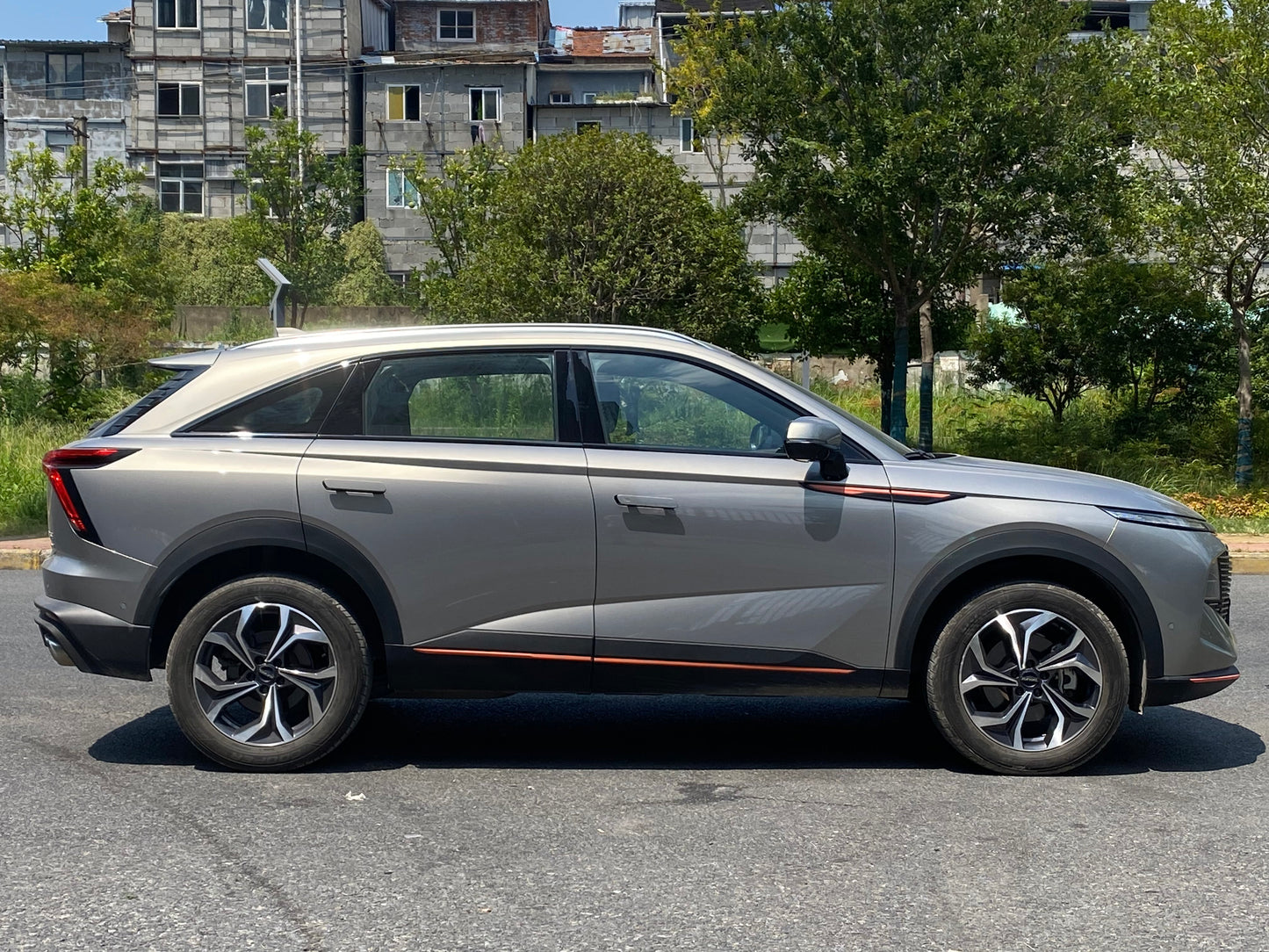 Боковой вид Haval Shenshou 2022