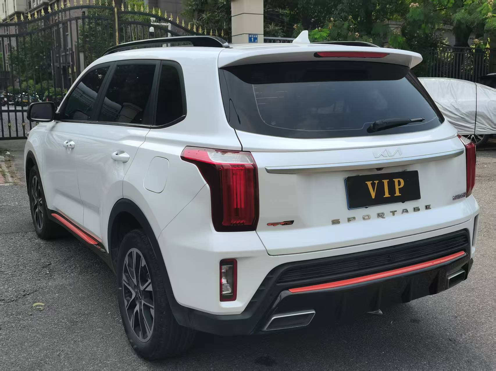 Задний вид Kia Sportage 2021