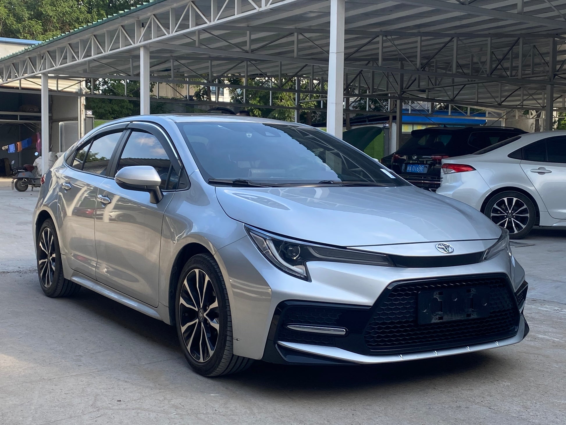 Боковой вид Toyota Levin 2021