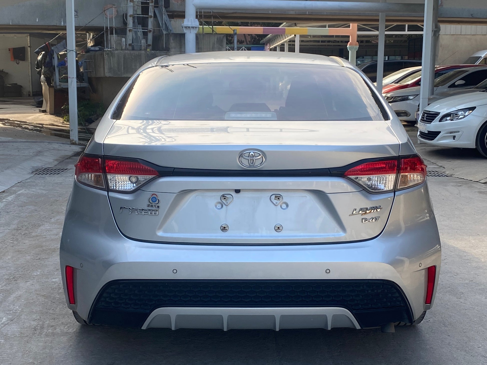 Задний вид Toyota Levin 2021