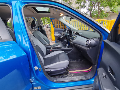 Kicks интерьер