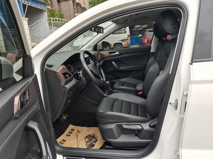 Tharu интерьер