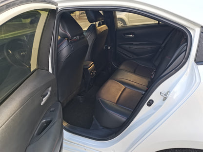 Toyota Corolla, задний ряд сидений