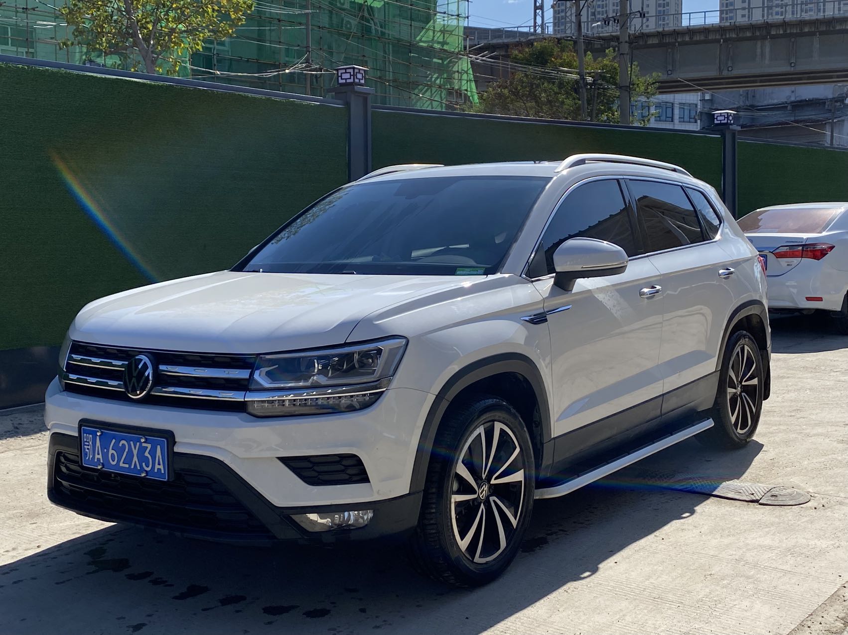 Volkswagen Tharu 2021, вид сбоку