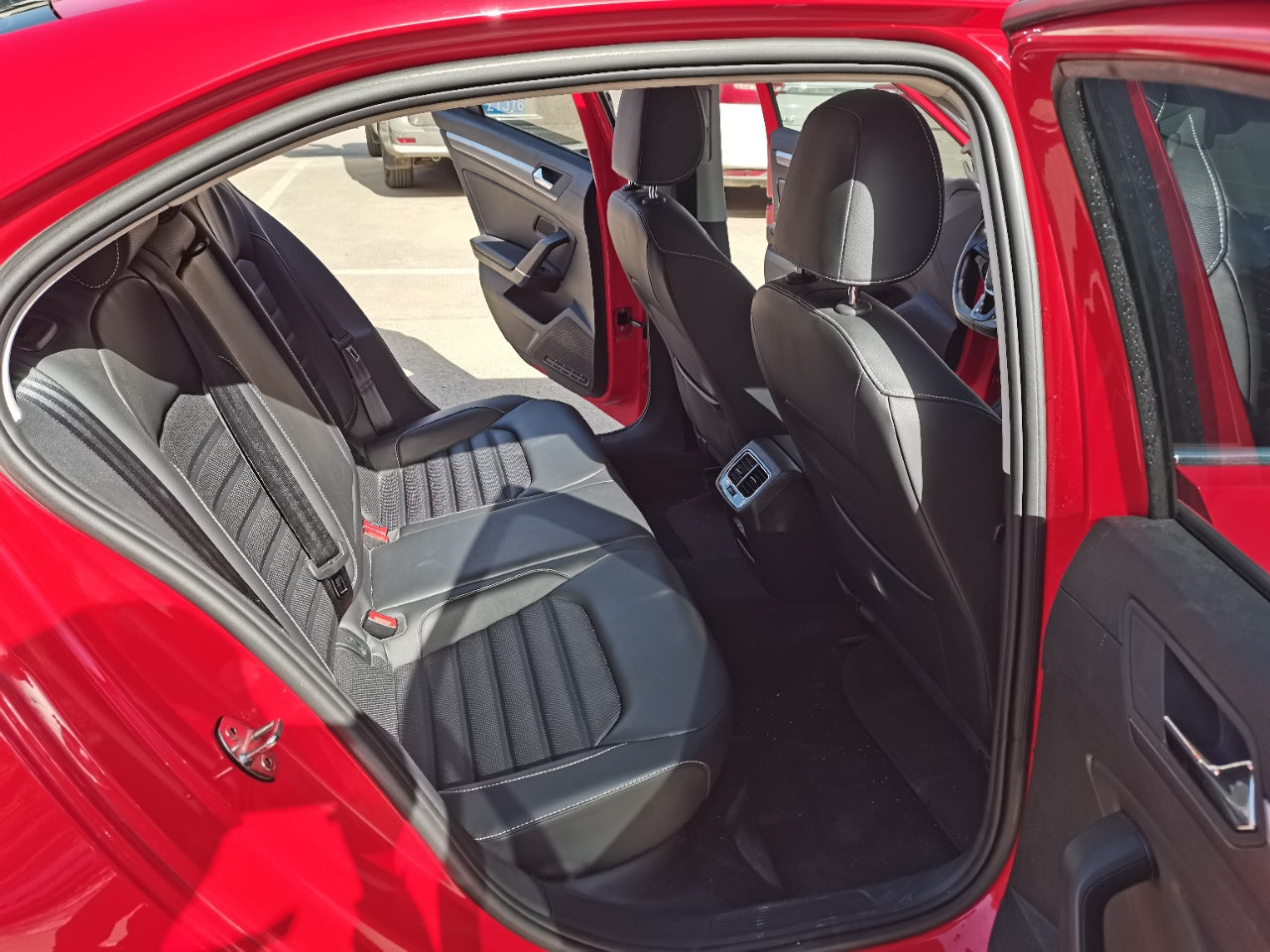 Volkswagen Lamando 2021 интерьер · сиденья · салон