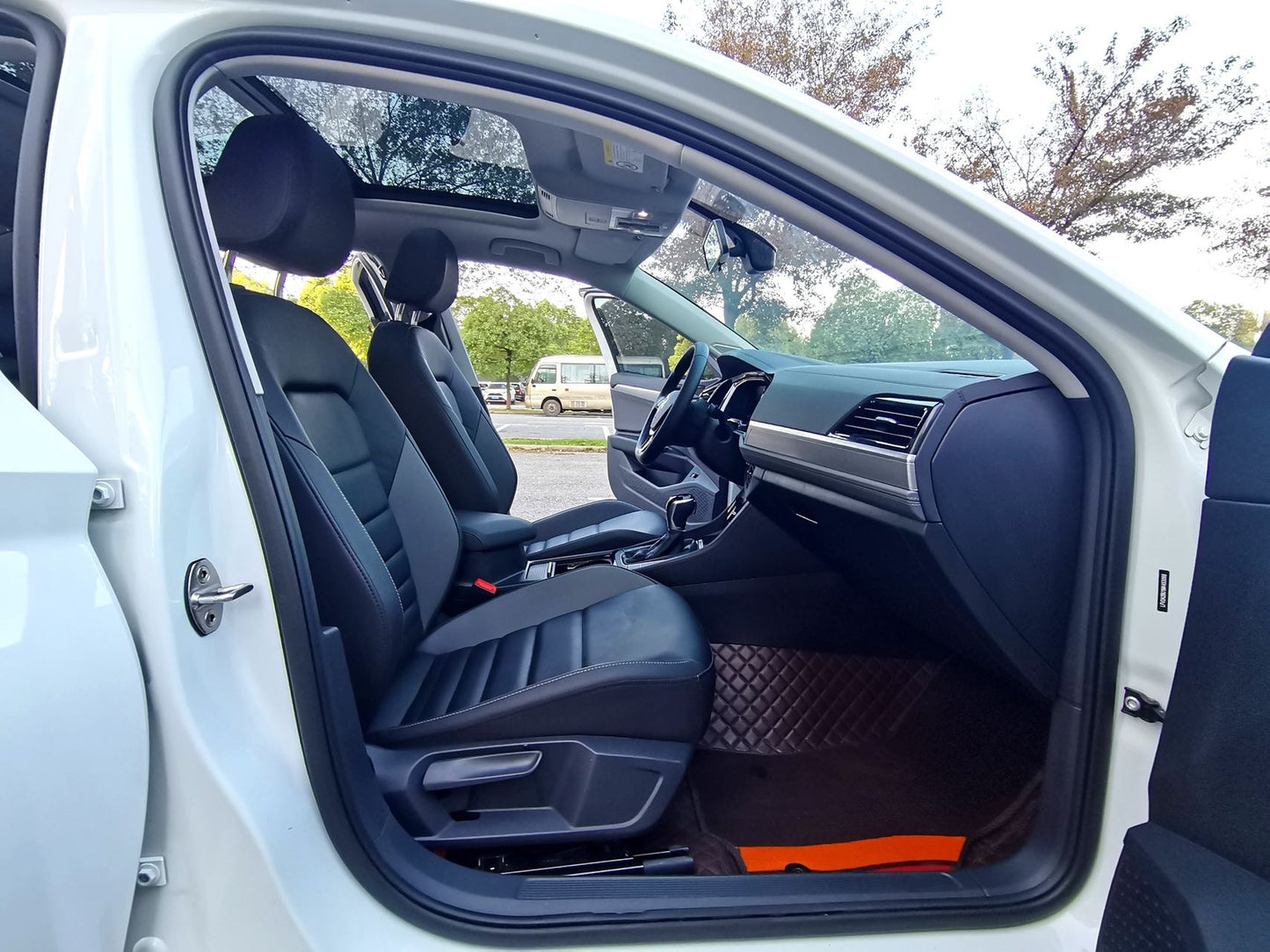 Интерьер Volkswagen Jetta 2021