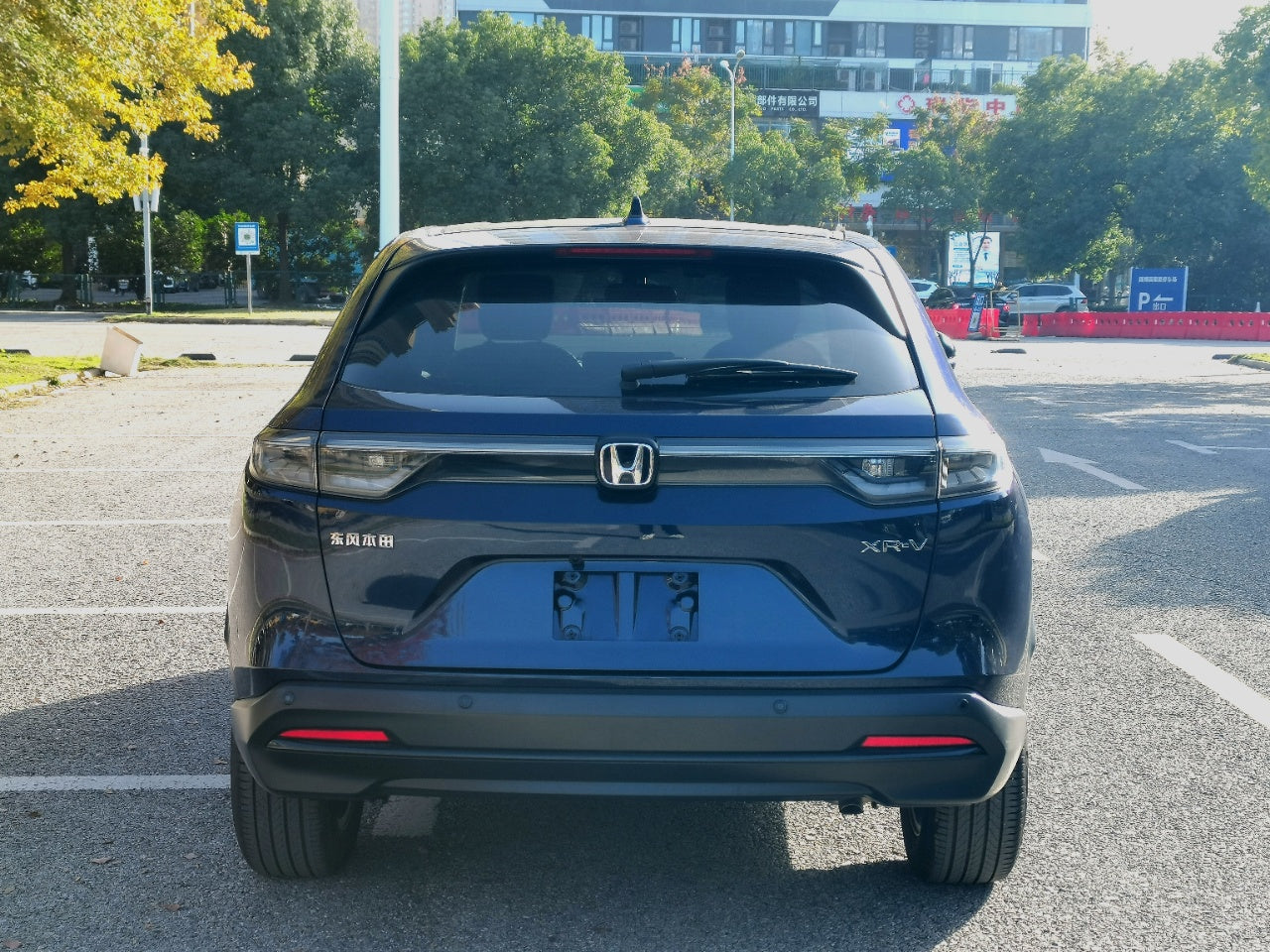 Задний вид Honda XR-V 2023