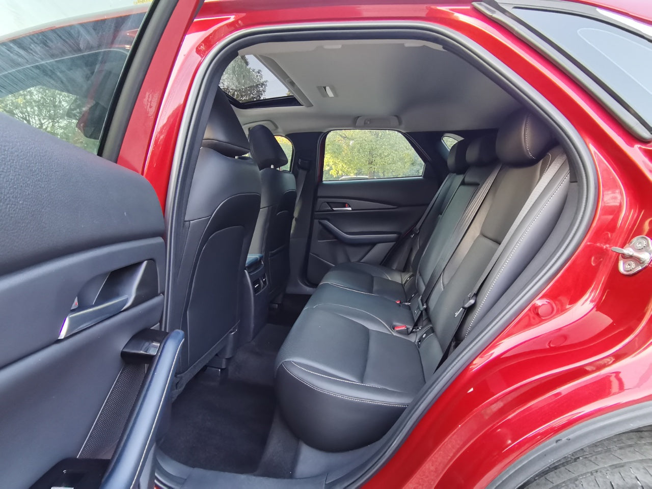 Интерьер Mazda CX-30 2021