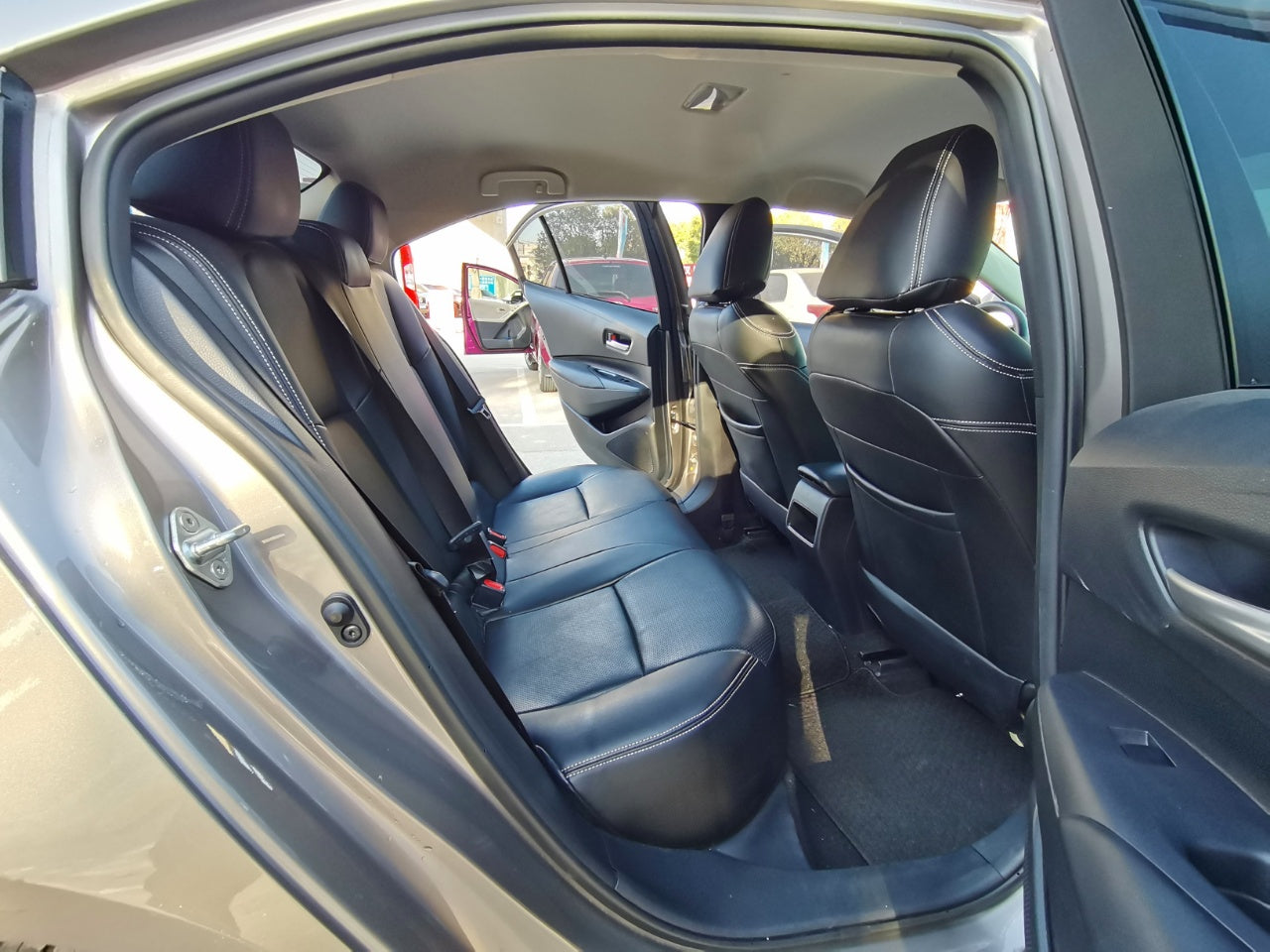 Corolla 2022 интерьер