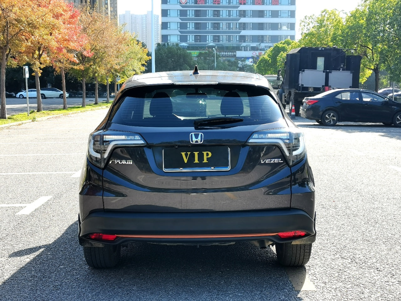 Honda Vezel 2022 боковая часть