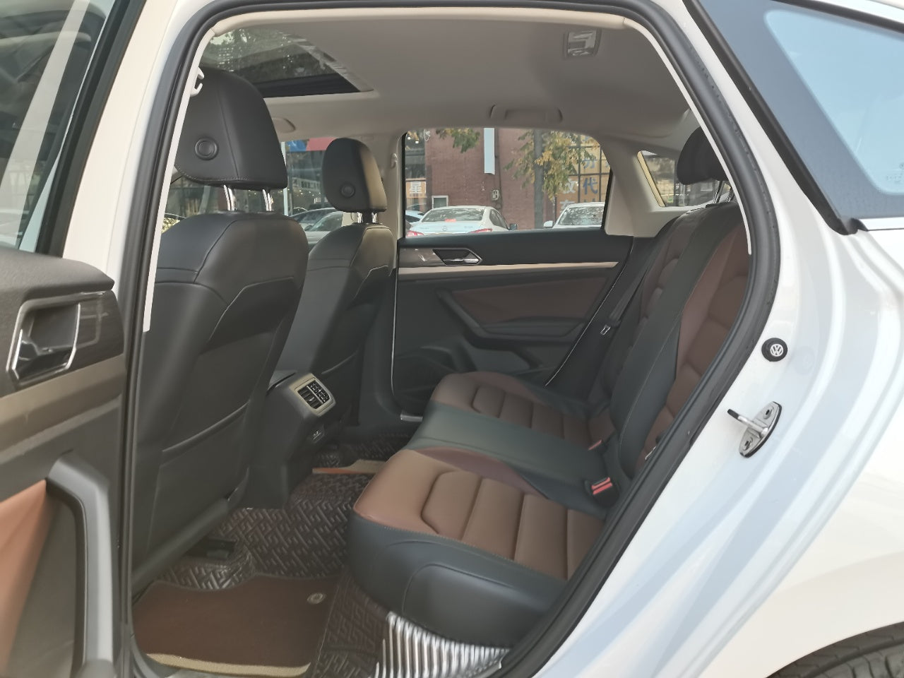 大众 朗逸 2022款 280TSI DSG豪华版