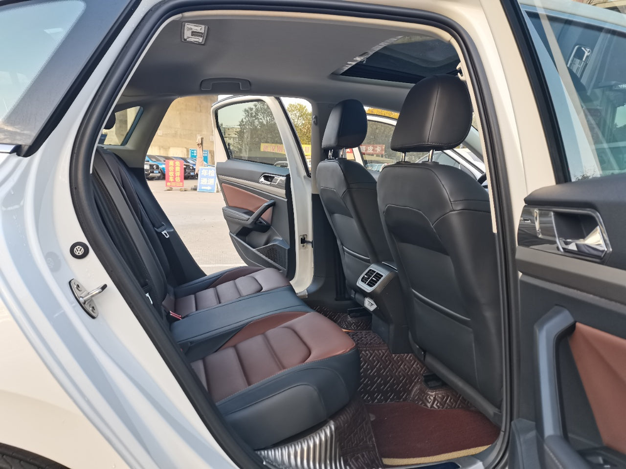 大众 朗逸 2022款 280TSI DSG豪华版