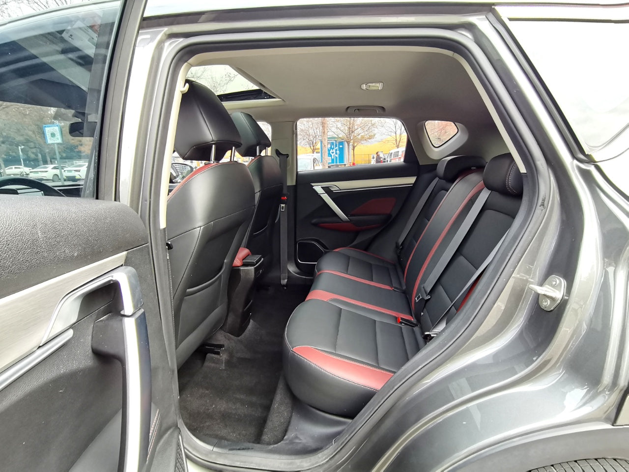 吉利汽车 缤越 2021款 1.4T DCT钻石版