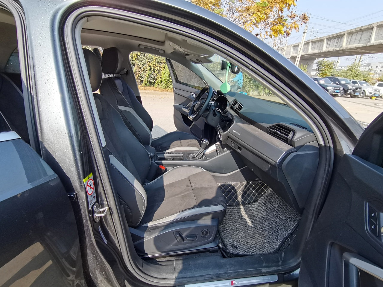 奥迪Q3 2021款 35 TFSI 时尚动感型