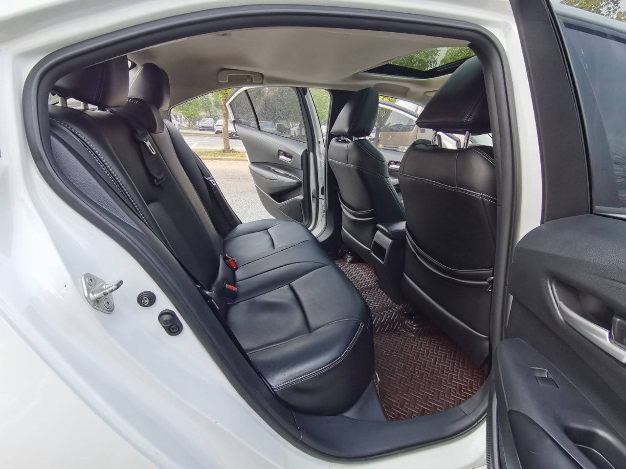 丰田 卡罗拉 2021款 1.2T S-CVT精英PLUS版