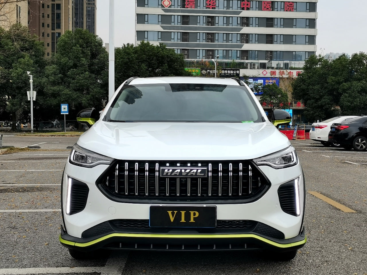 哈弗赤兔 2022款 劲享版 1.5T 紫铜兔