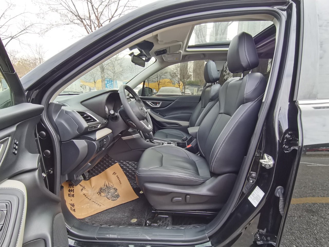 斯巴鲁 森林人 2022款 2.0i AWD豪华版EyeSightt