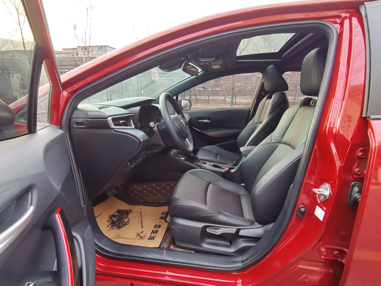 丰田 雷凌 2021款 185T CVT运动版