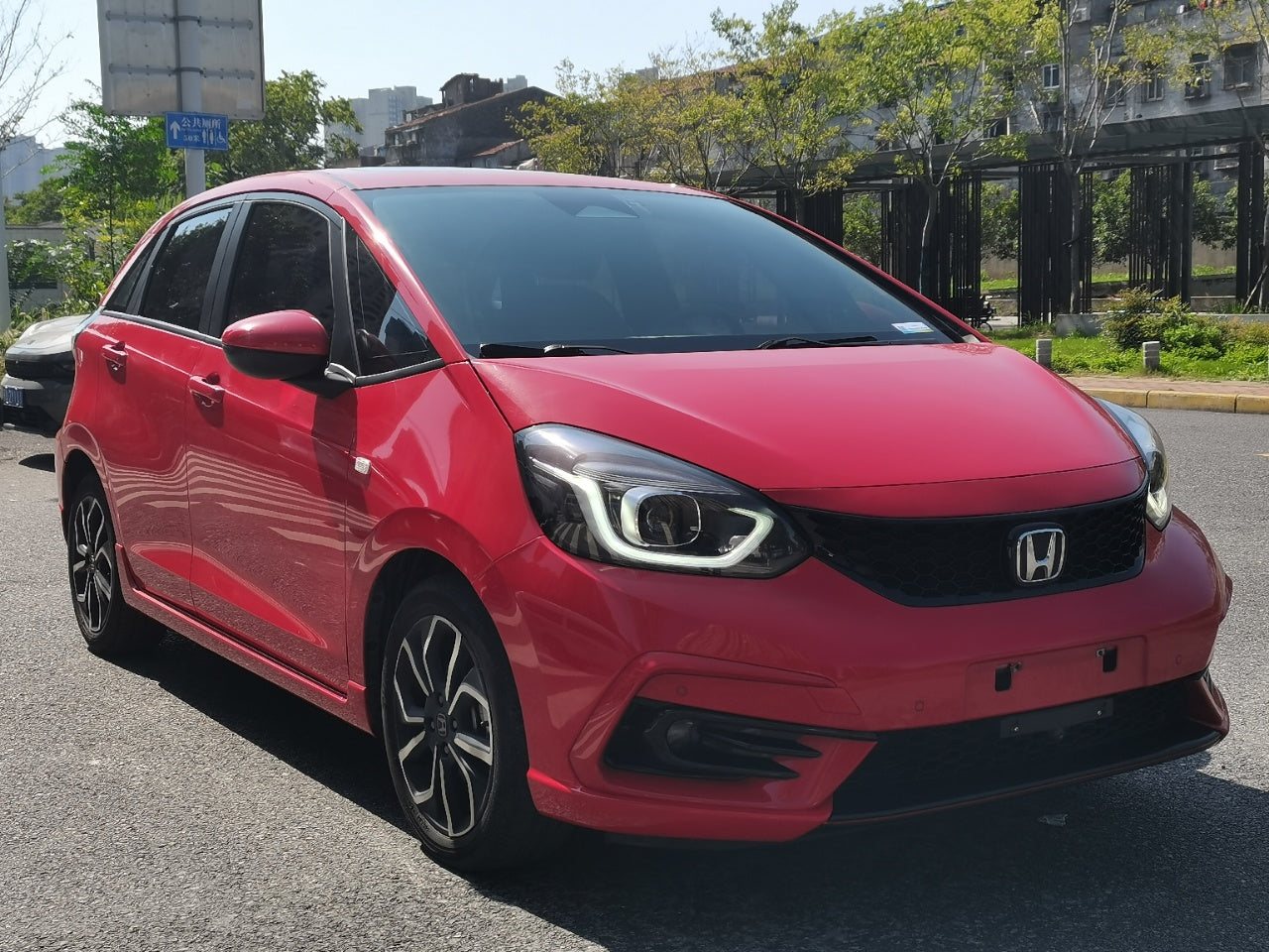 Автомобиль Honda LIFE SPO-SS 1.5L CVT 2021 года